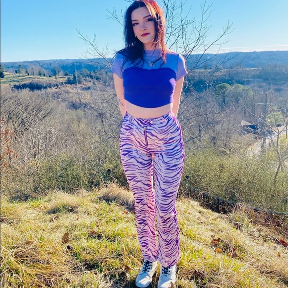 Meet your Posher, Tara - Picture 8 of 15